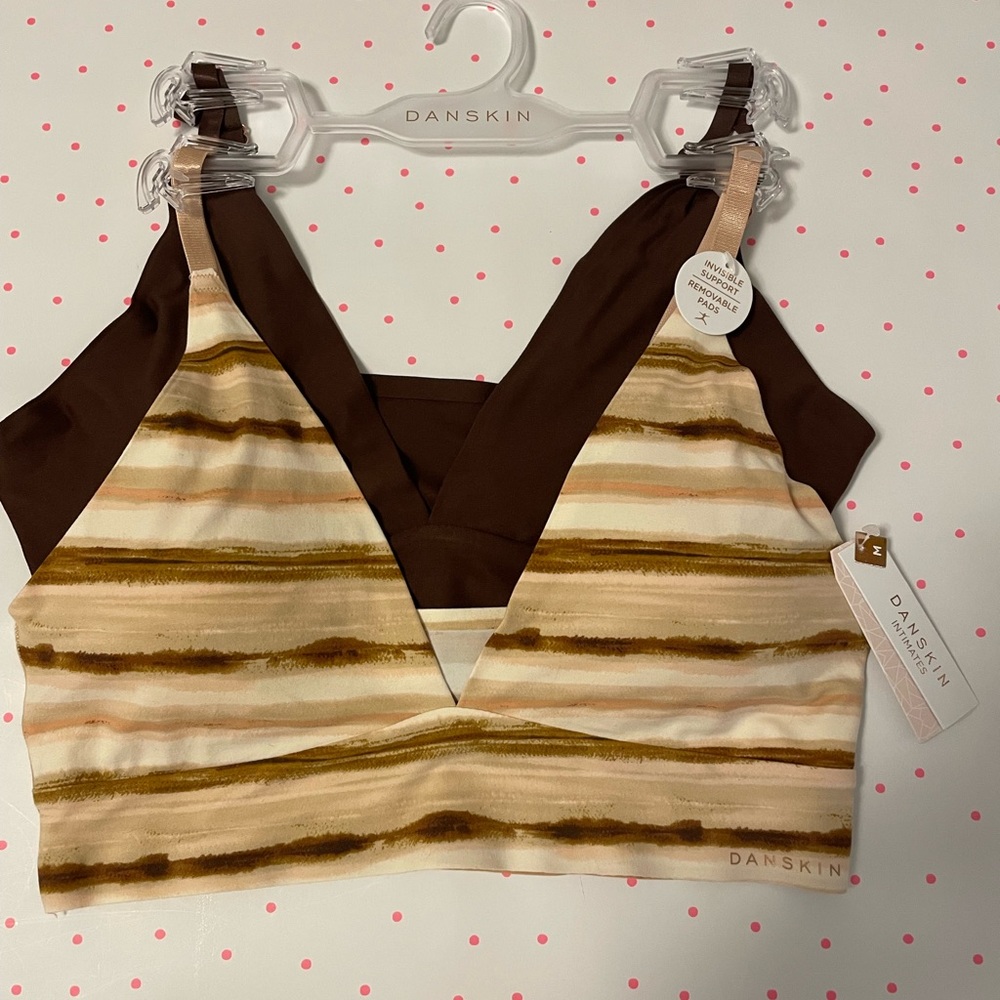 Danskin Women’s Intimates Invisible Support Bra 2 Set.